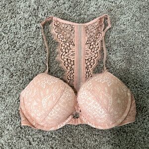 NWT Victorias Secret Push up